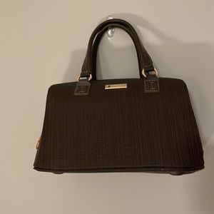 London Fog Cabin bag